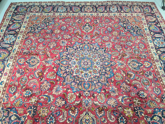 Square persian rug mashhad in Rugs, Carpets & Runners in Markham / York Region - Image 2