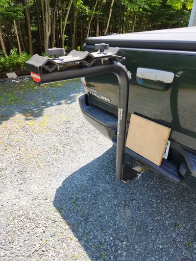 Bike Rack - Hitch mount SportRack Voyager holds 1, 2 or 3 bikes, View more
