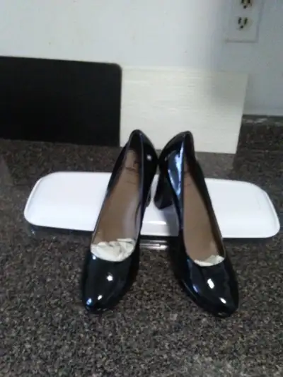 WOMENS & MENS DESIGNER SHOES - ITALIAN/SPANISH LEATHER, View more