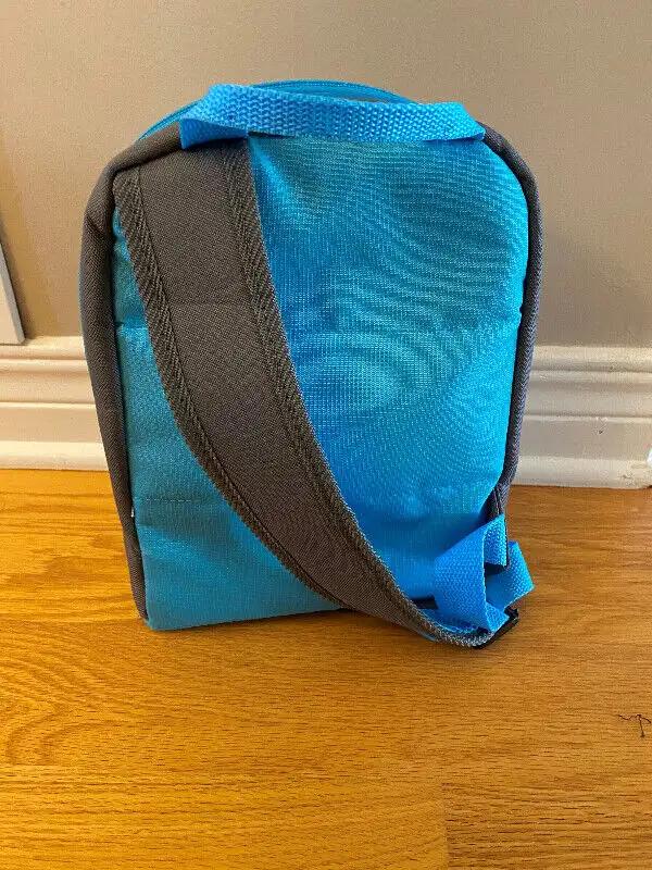 Small Blue Skylander backpack in Toys & Games in Ottawa - Image 4