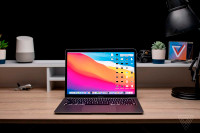 Apple Macbook Pro 13" Touchbar 16GB