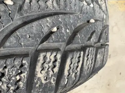 Set a four Sailun winter tires on four bolt rims. 185/65/15. Tires come from 2010 Nissan Versa . Ple...