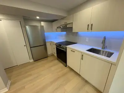 One-Bedroom Unit (LEGAL Unit) – North Oshawa – Available Now