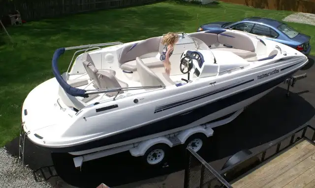 Seadoo Islandia 2001 in Powerboats & Motorboats in St. Catharines - Image 3