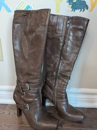 Nine West women's leather boots size 6, View more