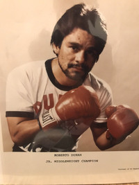 Junior middleweight champion Roberto Duran KO posters