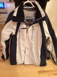 Manteau ski Hiver Eider ski jacket, en parfaite condition!