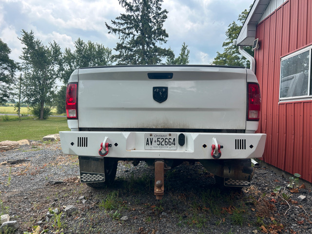 2013 dodge ram 2500 in Cars & Trucks in Ottawa - Image 3