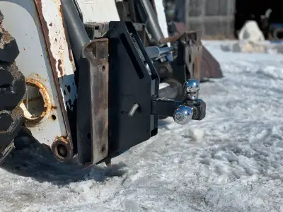 2” trailer hitch receiver / trailer mover attachment for skid steer quick attach. 0.25” plate build....