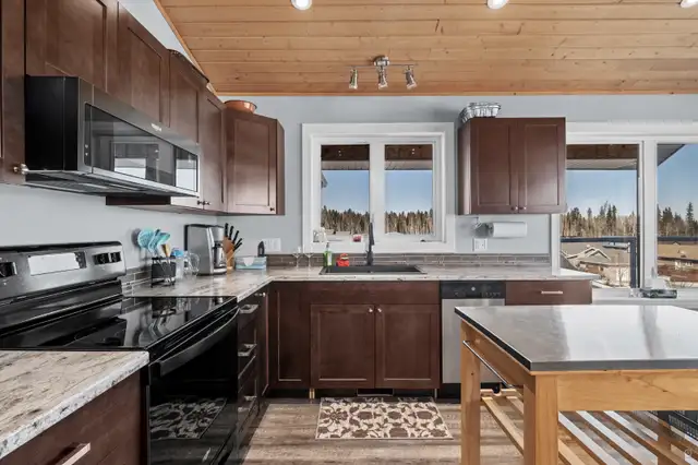 cabin for sale in Houses for Sale in Prince Albert - Image 10