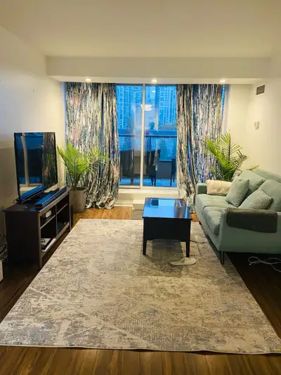 Looking to sublease my room for 2-2.5 months. from 5th Nov 2026 to 20th jan 2027(flexible dates) Ful...