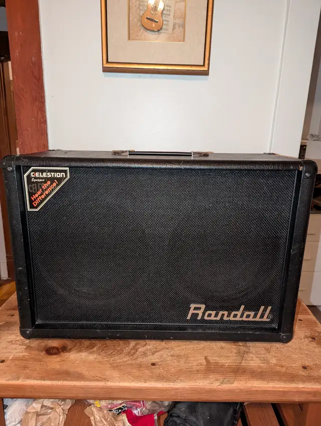 Randall Cabinet 2x12 Equipped with Celestion Speakers