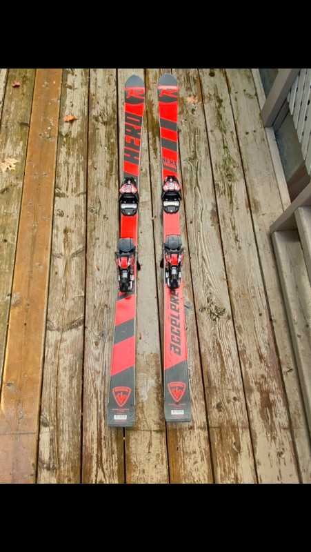 Rossingol Hero Mogul Accelere 158 cm wt Bindings in Ski in Barrie - Image 3