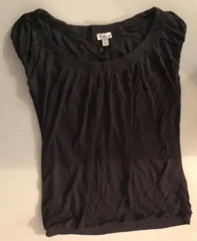 Many Women’s Clothes (prices below), View more