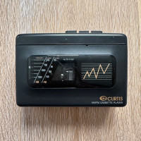 Curtis AM/FM Cassette Player Walkman