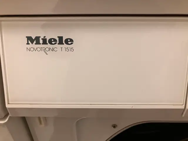Miele dryer in Washers & Dryers in Mississauga / Peel Region - Image 8