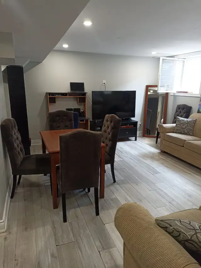 Legal two bedroom basement for rent in MILTON in Long Term Rentals in Oakville / Halton Region - Image 6