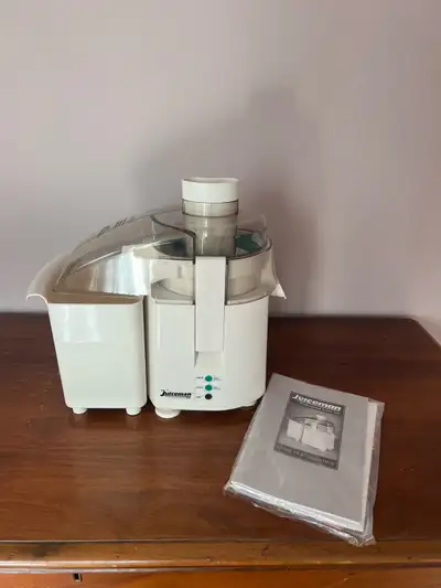 JUICEMAN - JUICER MACHINE - 210 PROFESSIONAL SERIES, View more