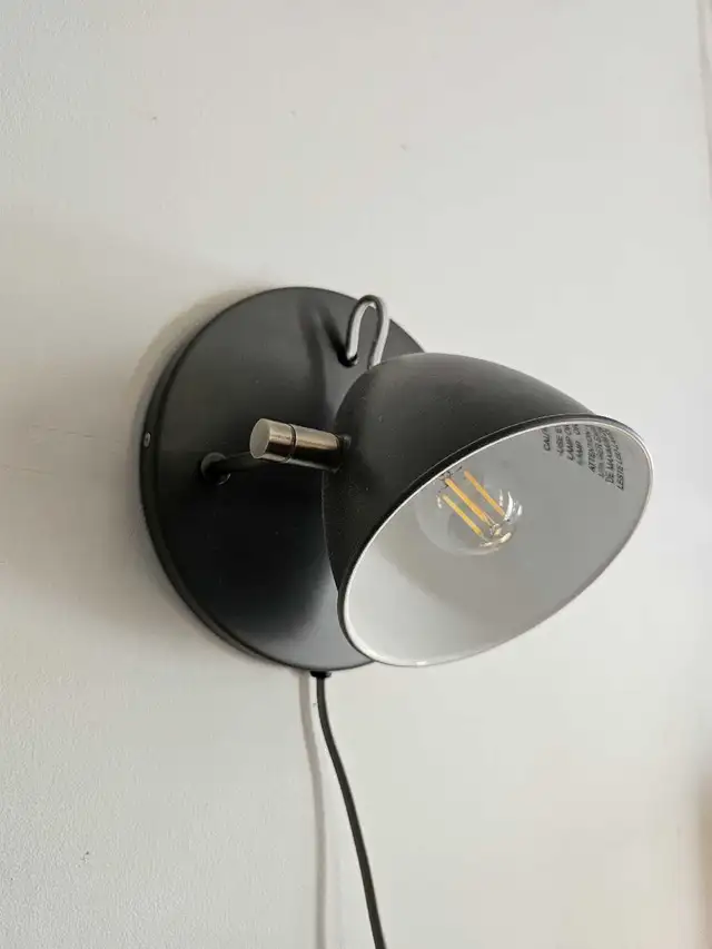 Lampe de mur "Article" / "Article" wall lamp (sconce) in Indoor Lighting & Fans in City of Montréal - Image 3