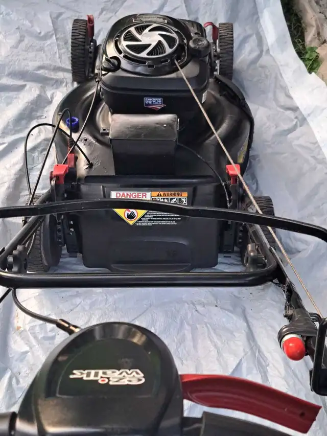 Lawnmower electric start