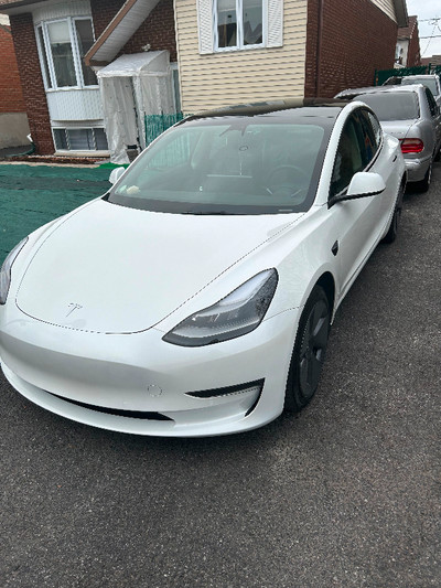 Tesla model 3