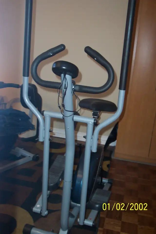 elliptical and bike machine in Exercise Equipment in Ottawa - Image 3