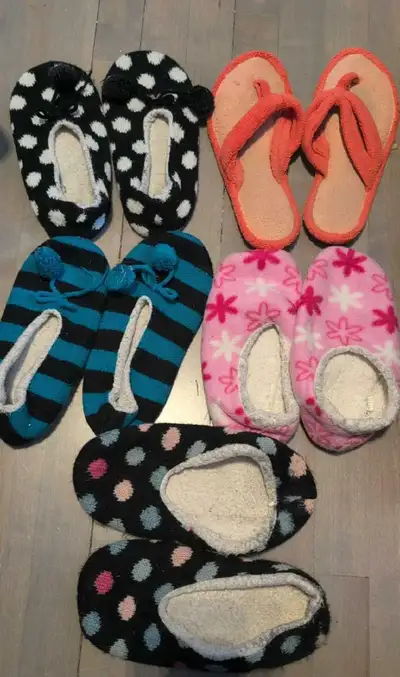 5 paires de pantoufles 7-8, View more