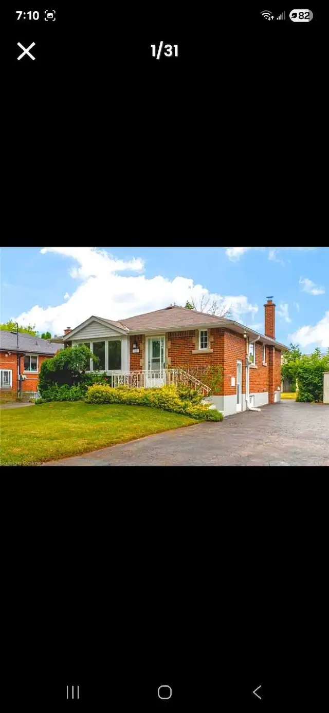 3 Bedrooms upper level for Rent