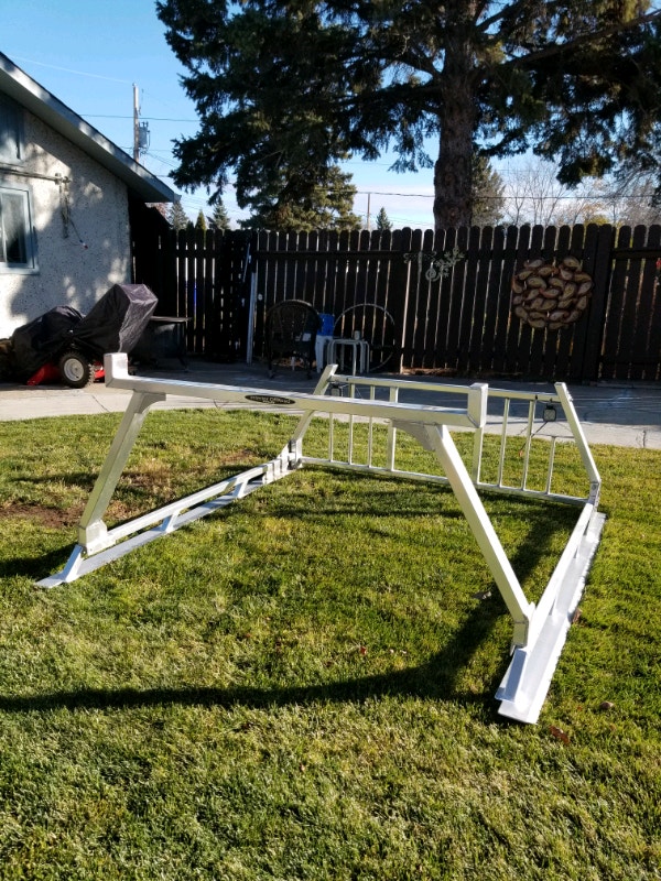 Headache rack and box rails with rear rack fits 2018 Ram 6'4"box