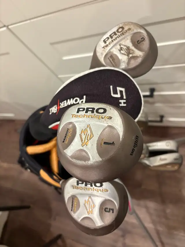 women’s left handed golf clubs and bag  in Golf in Guelph - Image 6