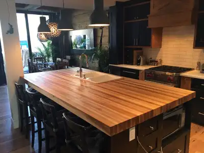 Comptoir en bois sur mesure / Custom wood countertop, View more