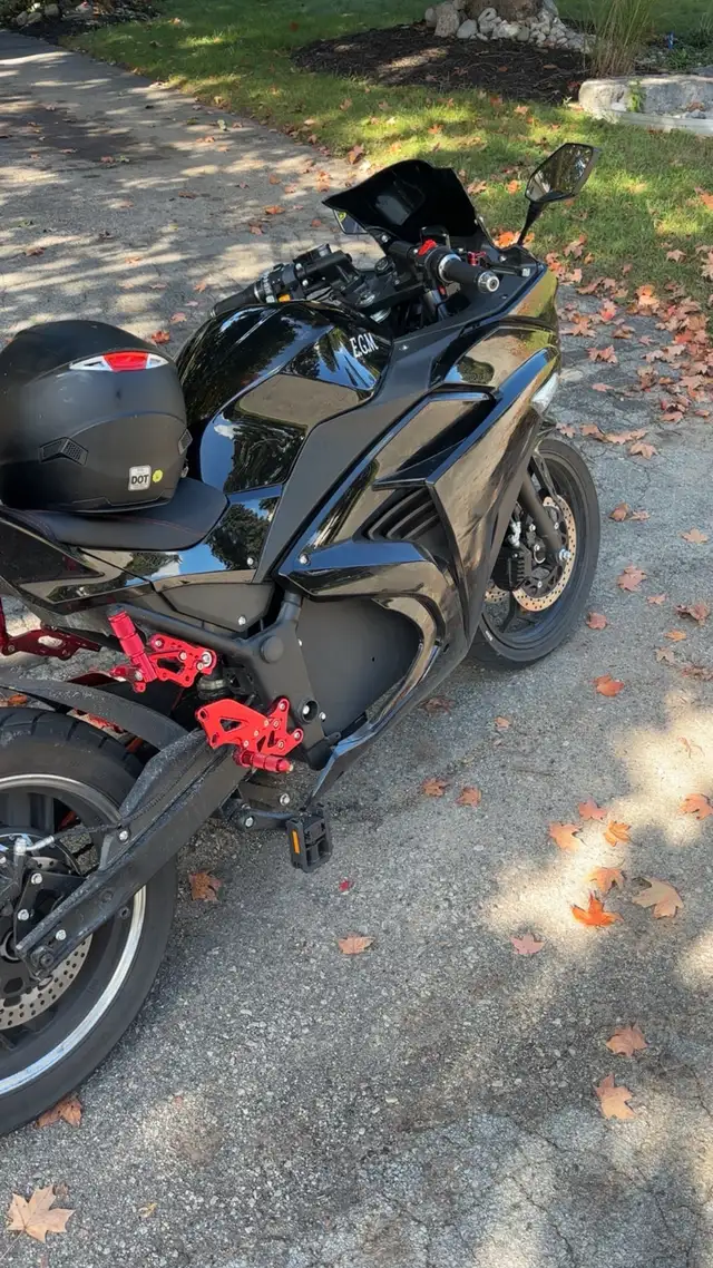 motorcycle  in Sport Bikes in Kitchener / Waterloo - Image 5