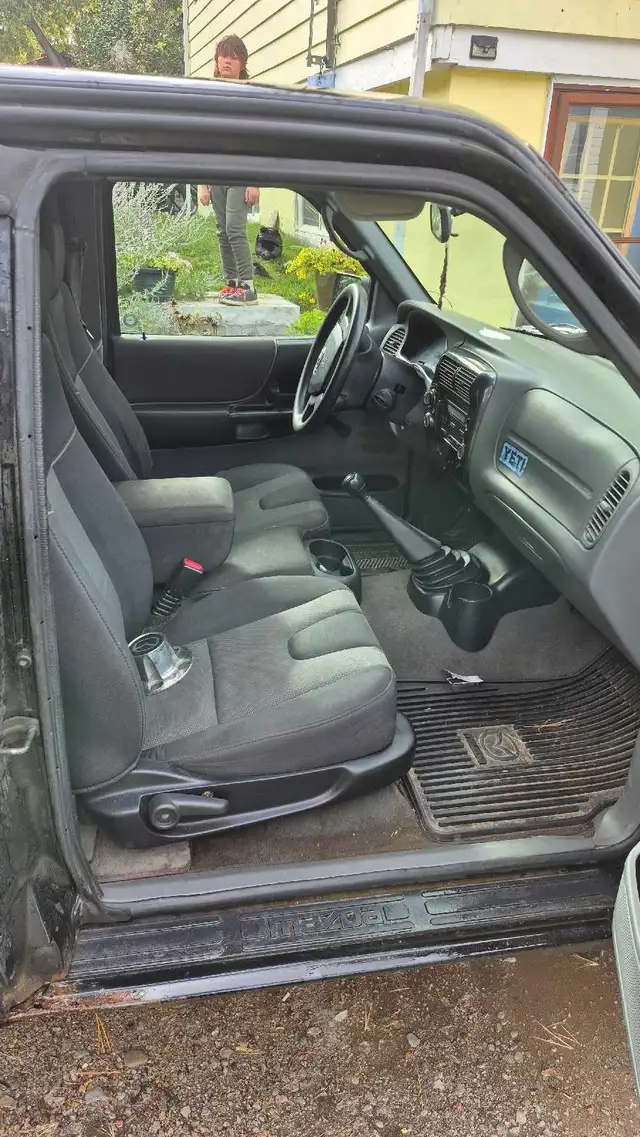 2007 Mazda b4000583741706716456963
