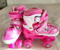 Light-up roller skates, adjustable size (12J-2)