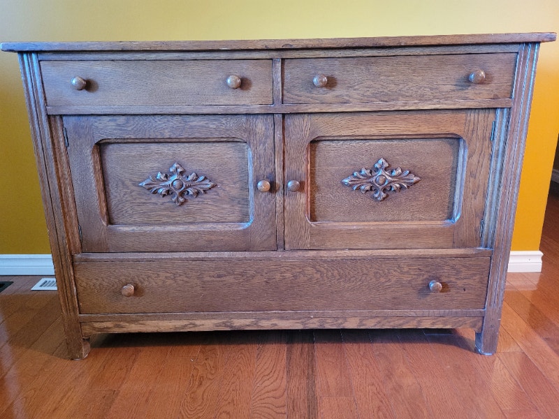 Solid Wood Sideboard Hutches & Display Edmonton Kijiji