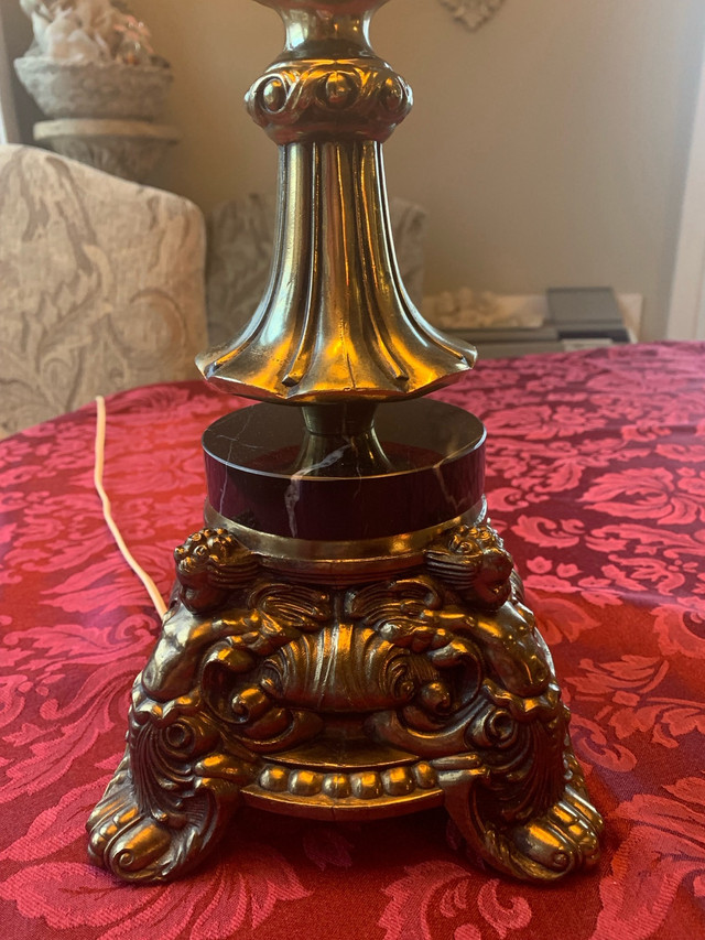 Spectaculaire lampe antique LevitonLeviton dans Art et objets de collection  à Ville de Montréal - Image 4