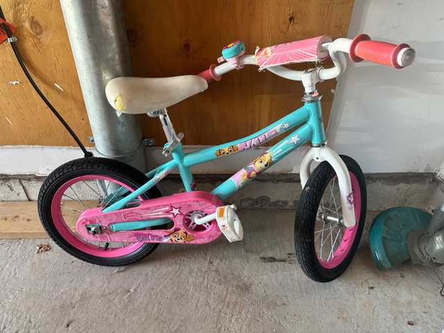 Paw patrol girls bike 12” in Kids in Oakville / Halton Region