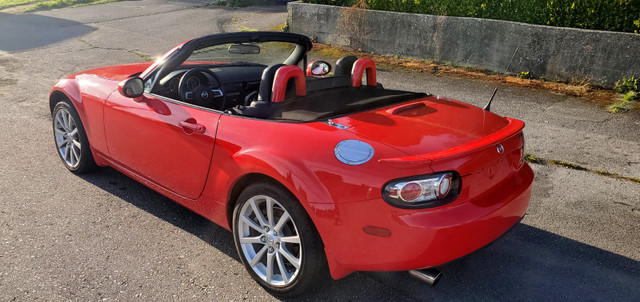 2006 Mazda MX-5   - - 67k  -  - -  MX5  Miata  2005 2007 2008 in Cars & Trucks in Richmond - Image 2