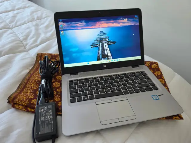 ***LAPTOP ***HP ELITEBOOK  840 G3 ***INTEL i5, 6th GEN **256 SSD in Laptops in Markham / York Region - Image 2