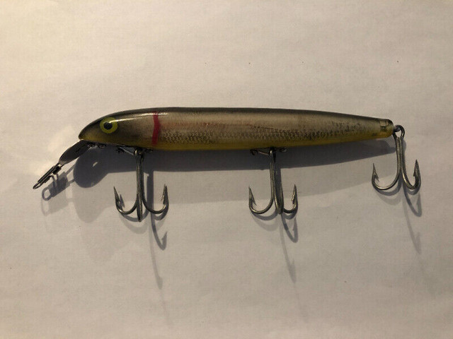 CISCO KID FISHING LURE - I WANT TO BUY in Fishing, Camping & Outdoors in Medicine Hat - Image 3