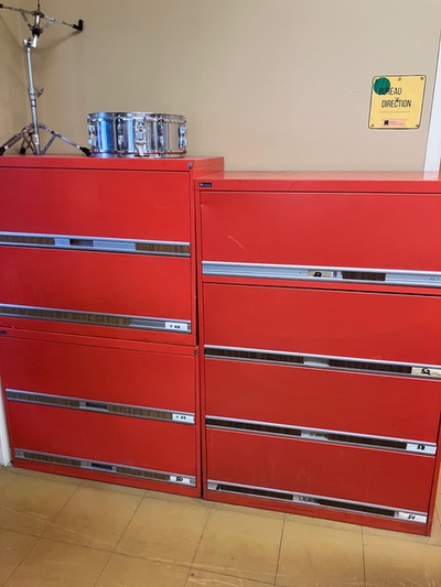 PLUS DE 40 FILIÈRES À VENDRE    (BONS PRIX), View more