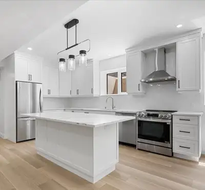 2 Bedroom 2 Bath Apartment in Excellent Location