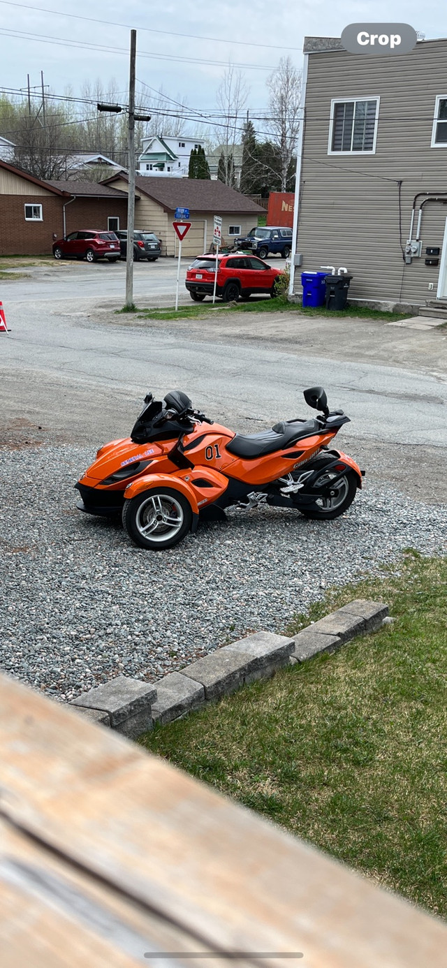 2008 can am spyder  in Sport Touring in Timmins