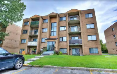 Etes- vous femme de carrière? Célibataire? Jeunes mariés? Cet appartement vous conviendra perfaiteme...
