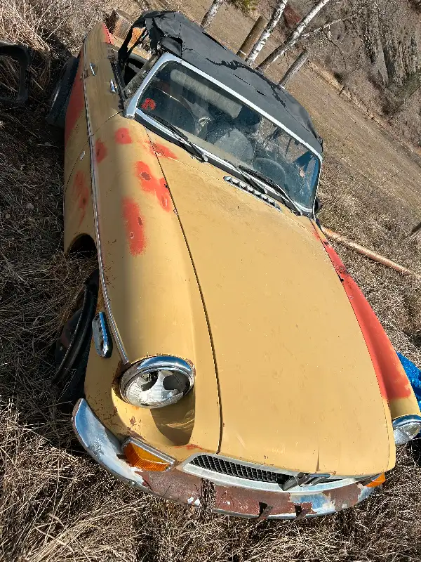 Old MG collector project car in Classic Cars in Penticton - Image 10