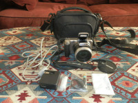 Olympus SP-800UZ 14MP Digital Camera with 30x Wide