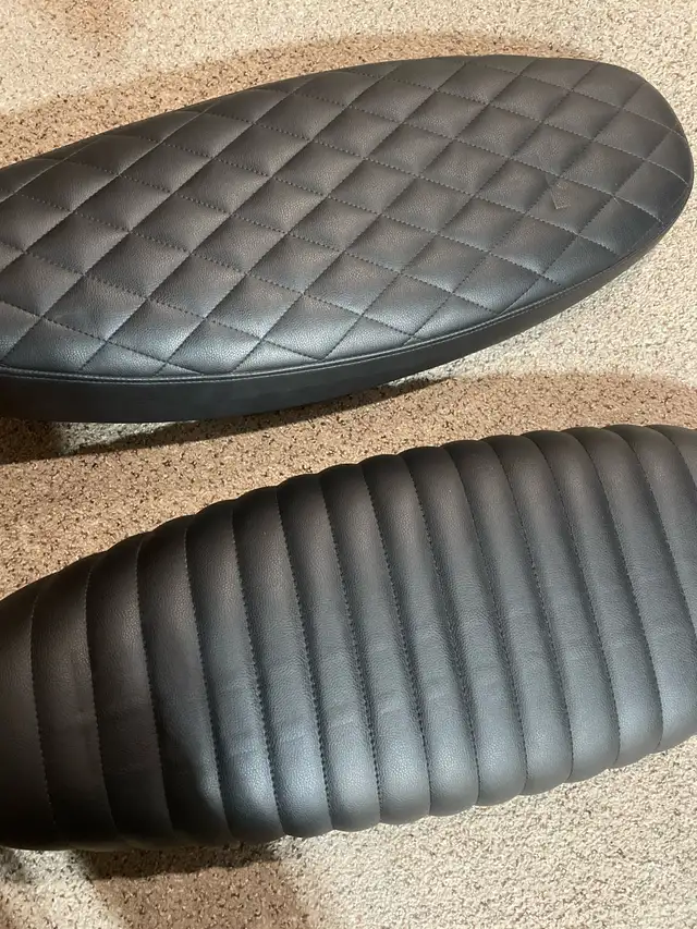 triumph bonneville 25l bags and rails in Motorcycle Parts & Accessories in Oakville / Halton Region - Image 2