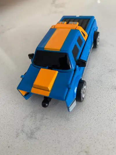 Interchangeable sides. Please contact if interested