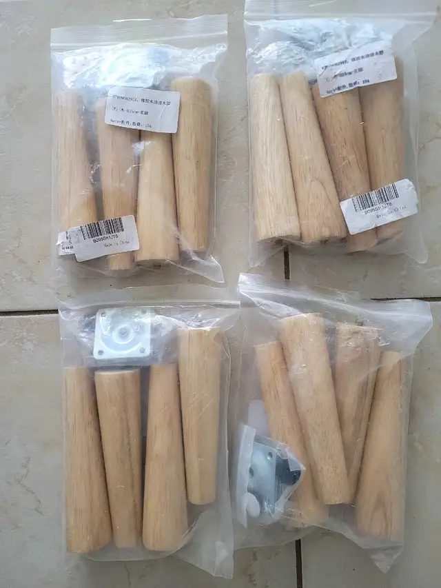 5 paquets de 4 pattes pied en bois pour meubles s  in Other in City of Montréal - Image 3