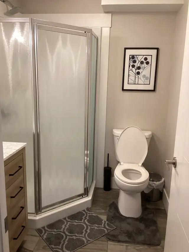 FOR RENT: Beautiful Furnished Home.(All Utilities Included) in Long Term Rentals in City of Halifax - Image 5